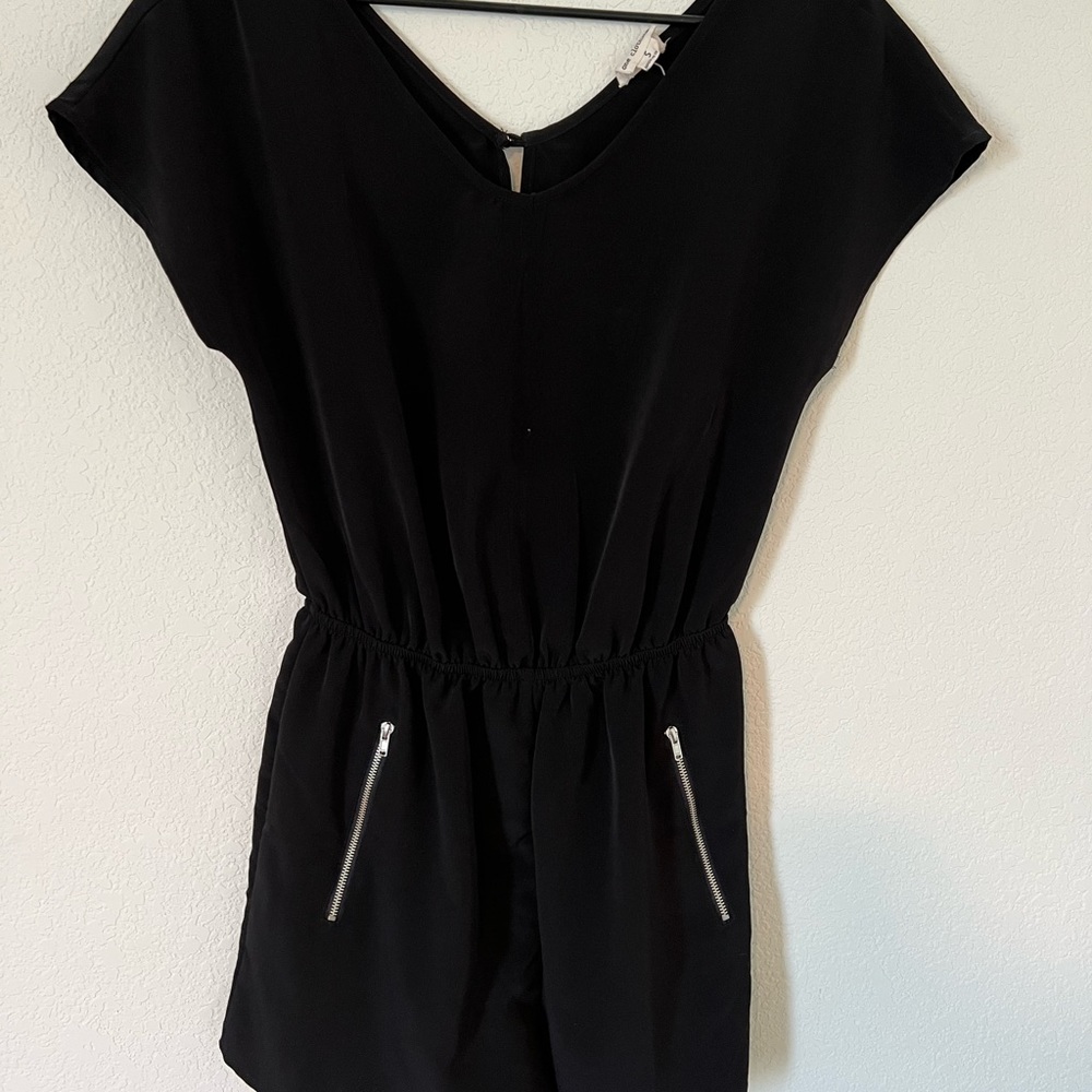 Short sleeve black romper
